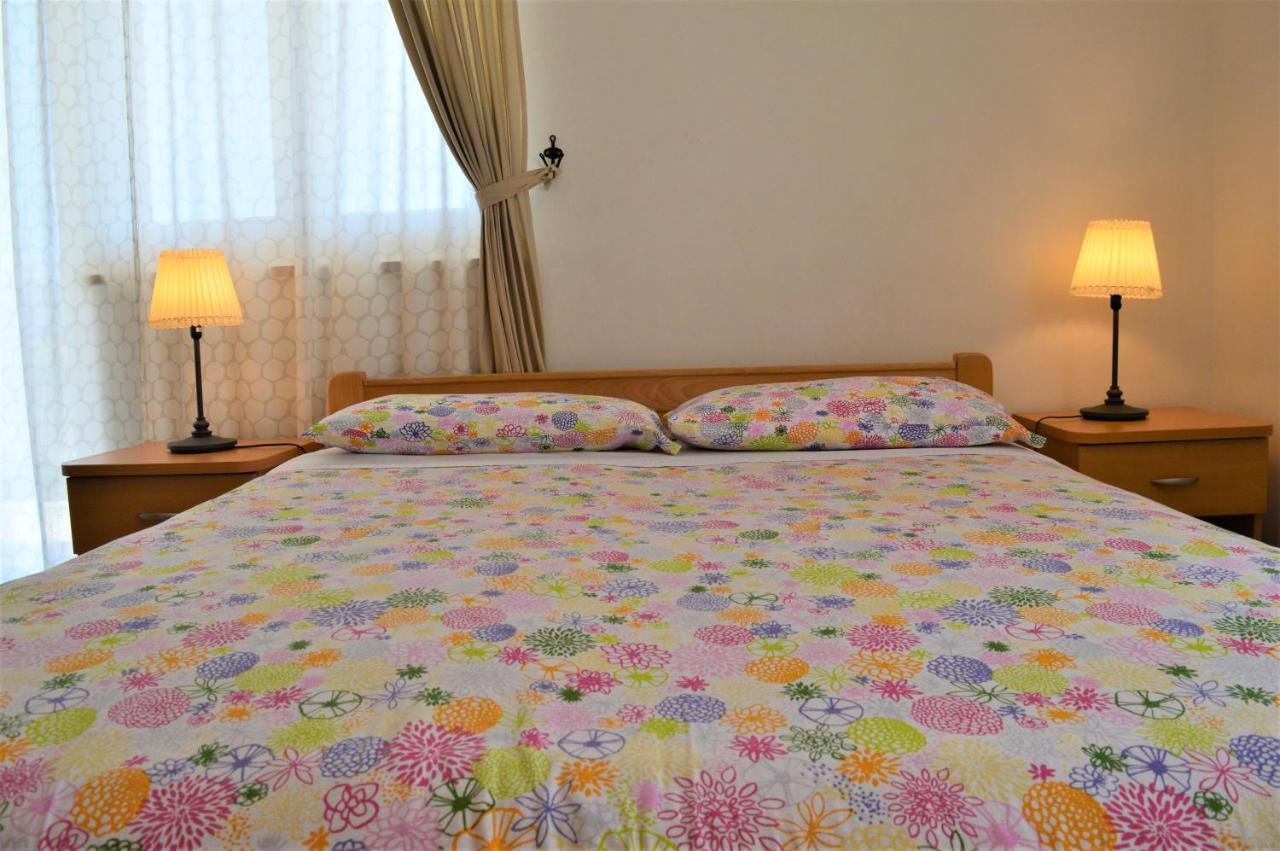 Apartment & Kvasic
