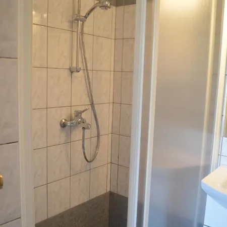 Rooms & Apartments Kvasic Krk Town Zewnętrze zdjęcie