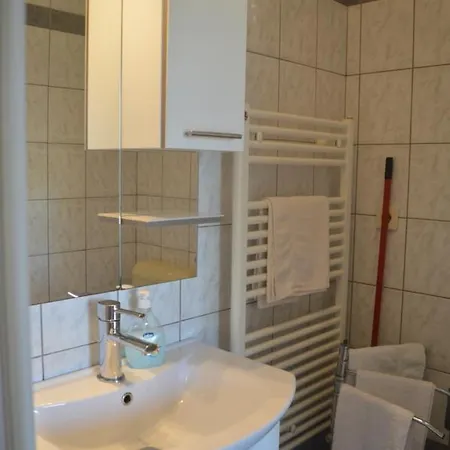 Rooms & Apartments Kvasic Krk Town Zewnętrze zdjęcie