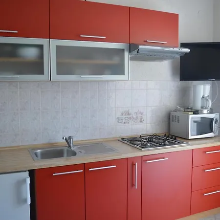 Rooms & Apartments Kvasic Krk Town Zewnętrze zdjęcie